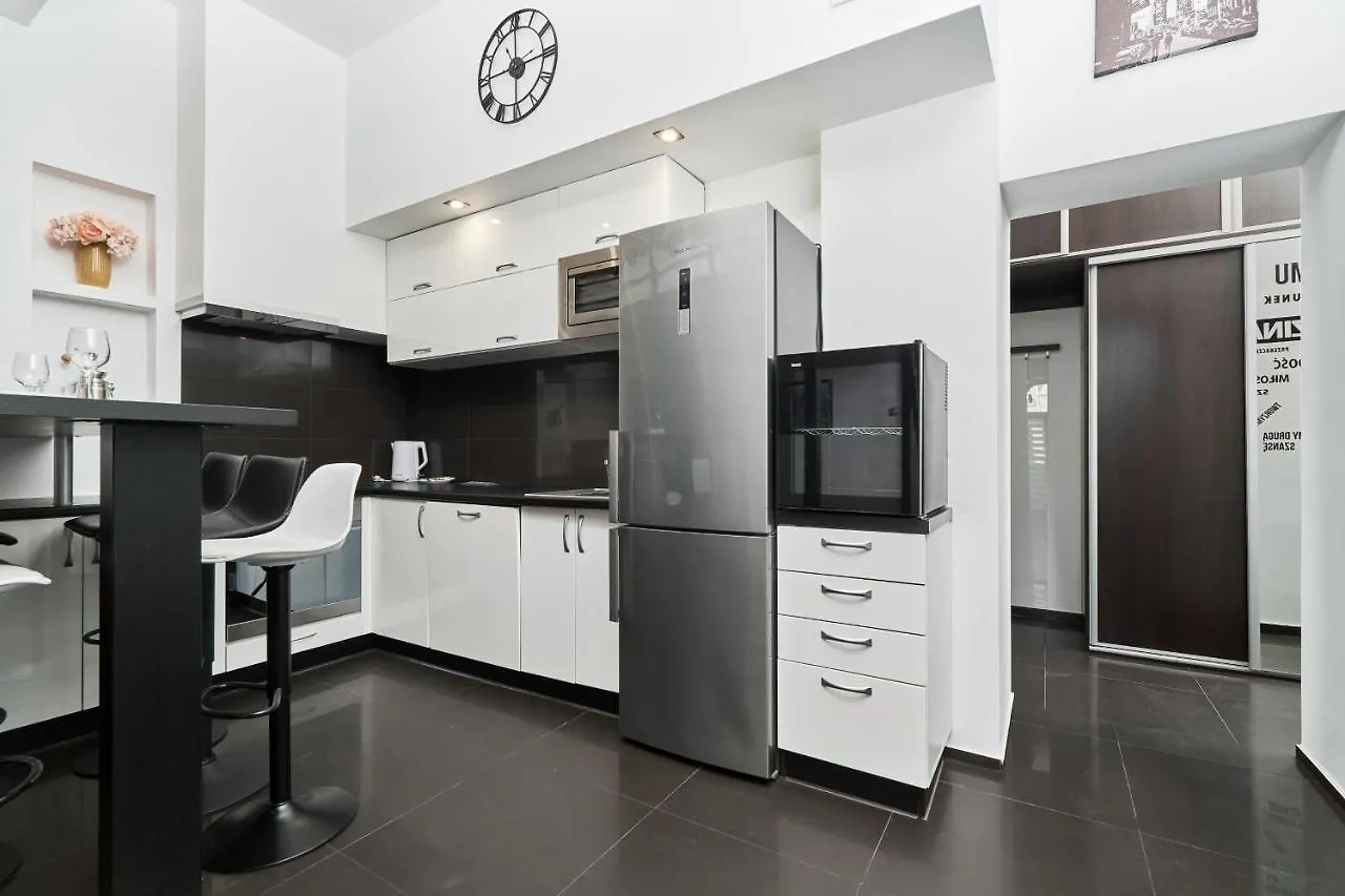 Apartments Wroclaw Ruska By Noclegi Renters